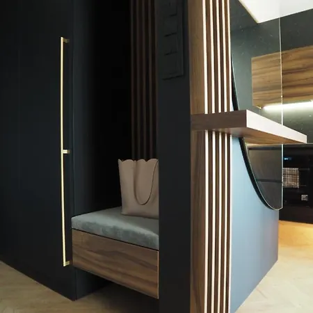 Heart Of Kato Apartment- Pierwsza Dzielnica Apartmán