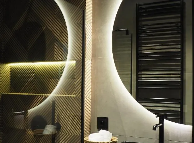 Heart Of Kato Apartment- Pierwsza Dzielnica * Katovice